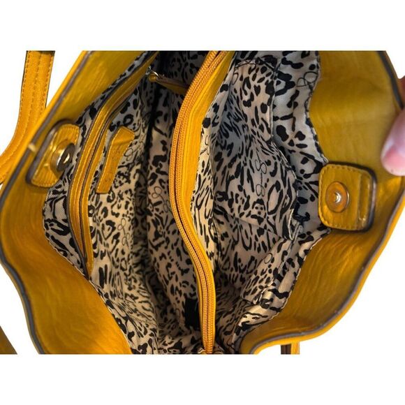 Jessica Simpson Yellow Leather Studded Shoulder Bag With Feather Charm - Picture 6 of 13
